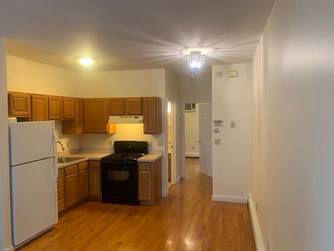 Photo - 202 Hurley St Unit 1