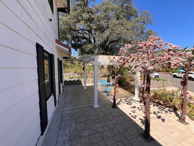 Photo - Spacious El Dorado Hills 4bd/3ba Home with Large Backyard