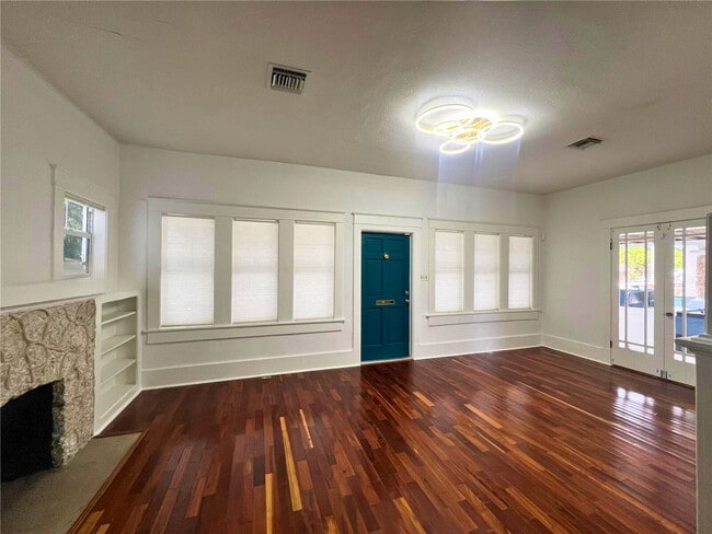 Photo - 130 SW 1st Ave