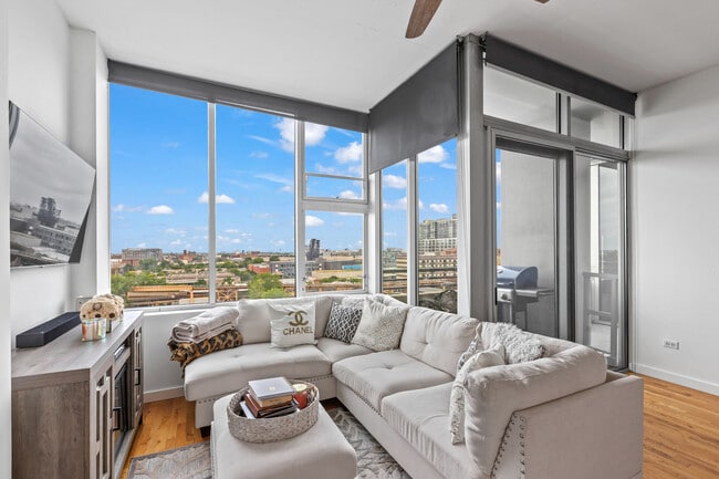 Photo - 1720 S Michigan Ave Unit 914