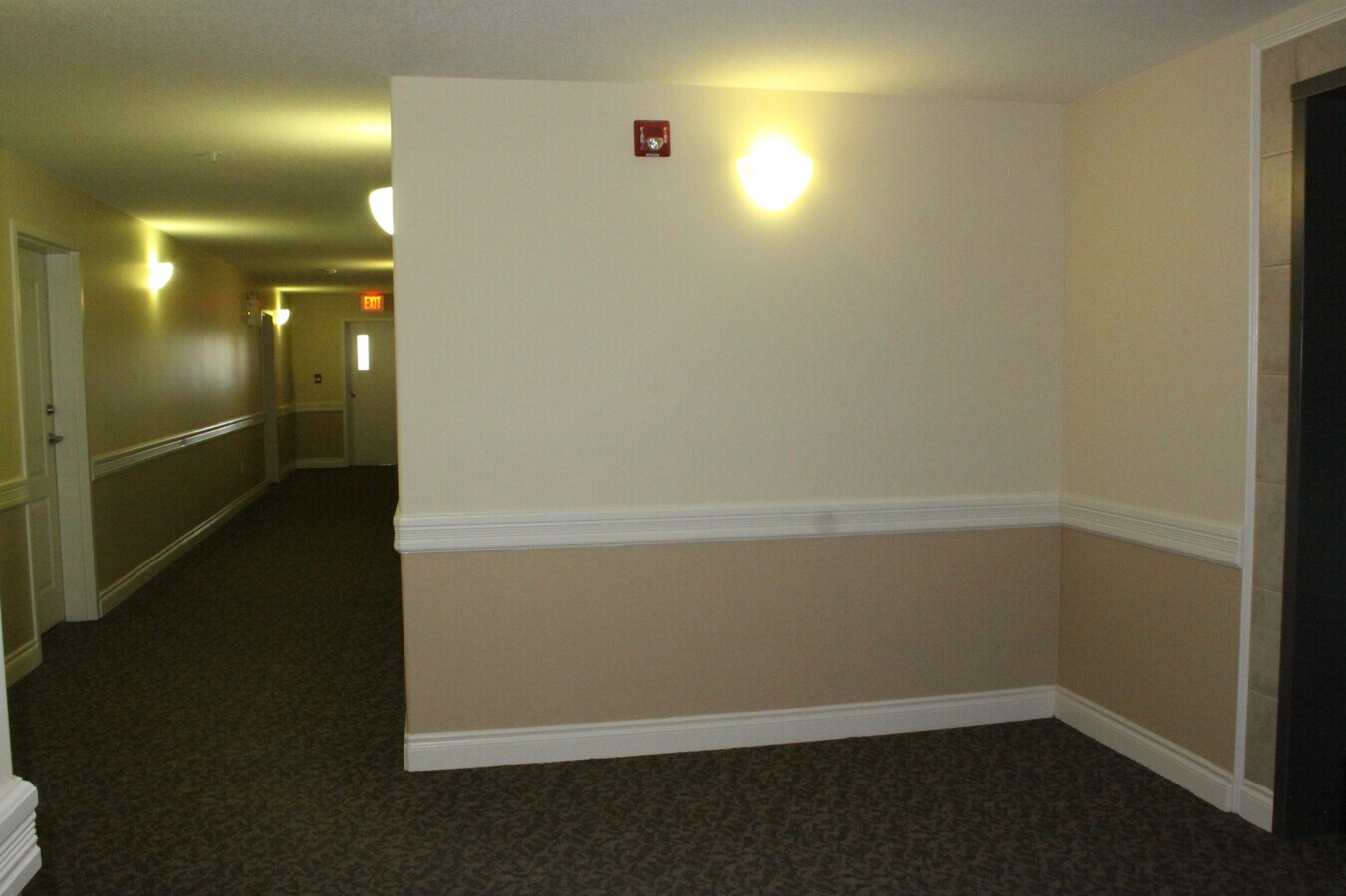 Photo - 4910 50 St Unit MM-204