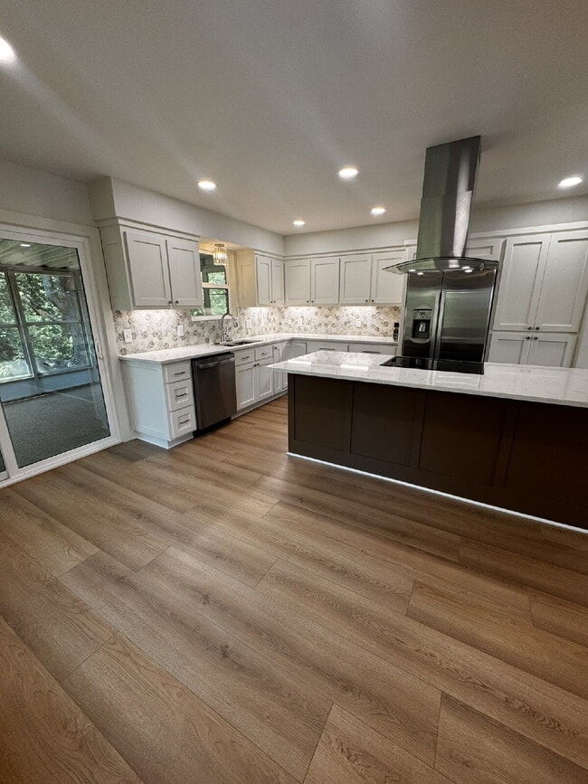 Photo - 14919 Dutchmans Dr