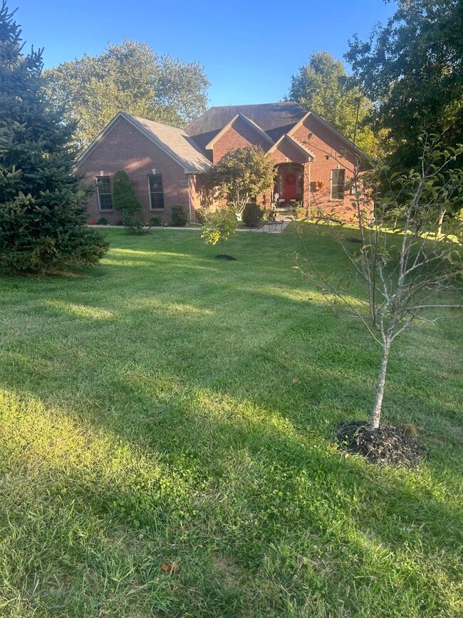 Photo - 409 Lawson Dr Unit B