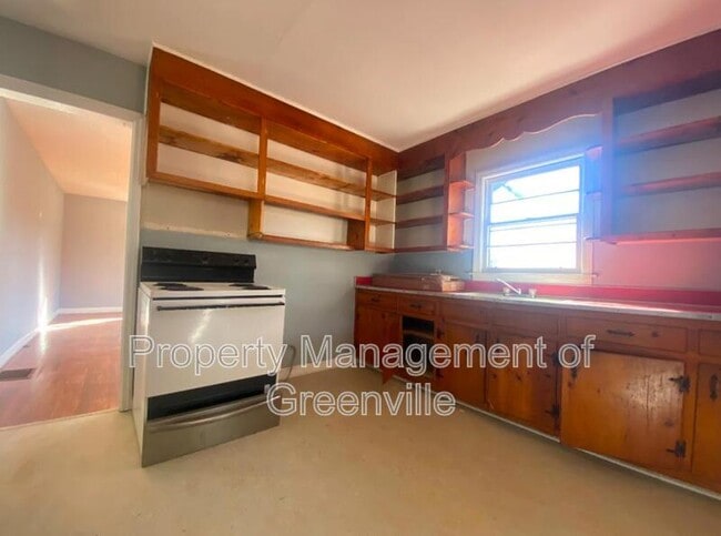 Photo - 18 Bagwell Cir