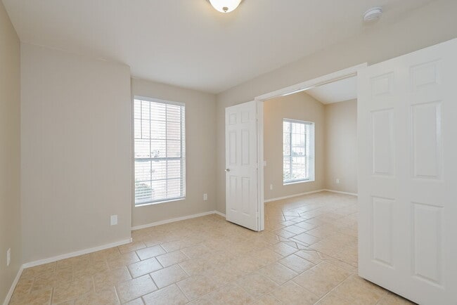 Photo - 10030 E English Woods Rd