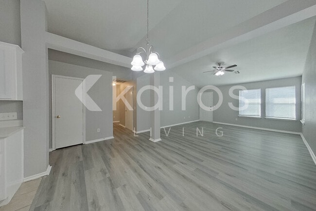 Photo - 2720 Edgemere Dr