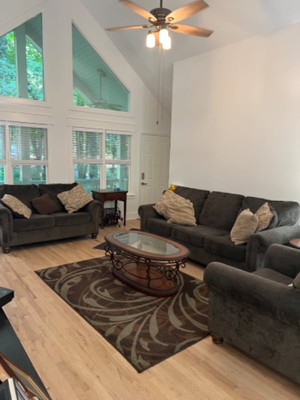 Photo - 136 Hickory Hills Dr