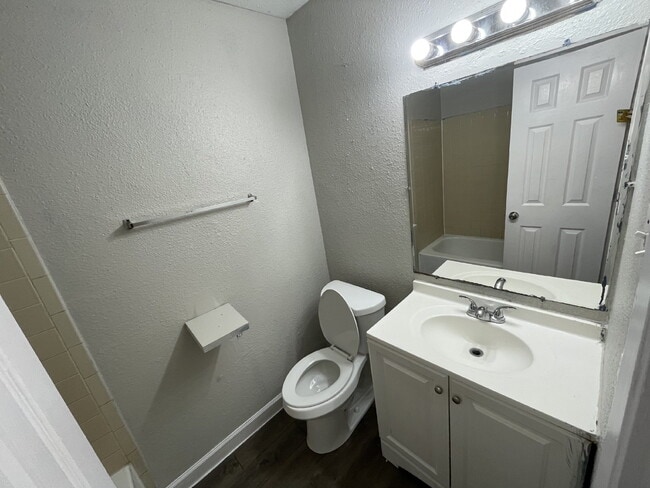 Photo - Two bedroom, 1 bathroom apartment