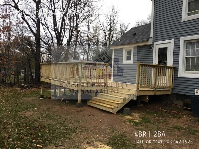 Photo - 150 Middletown Ave