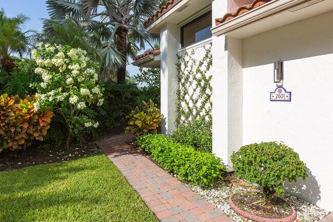 Photo - 2601 Sheltingham Dr