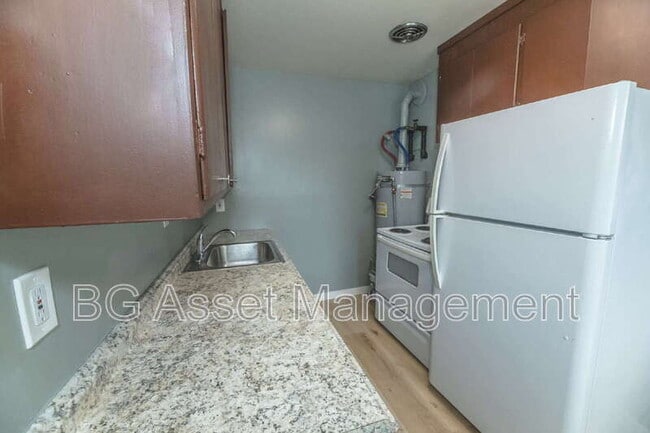 Photo - 1574 San Pablo Ave