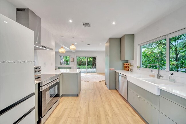 Photo - 14995 NE 9th Ave
