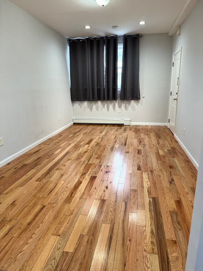 Photo - 288 2nd Ave W Unit 1A