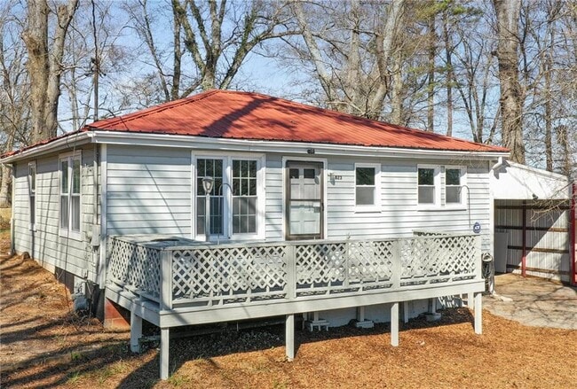 Photo - 823 E Tinsley St House