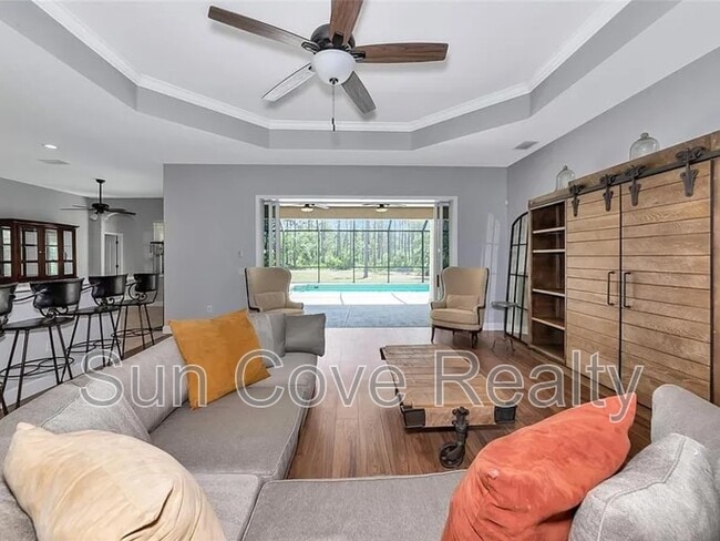 Photo - 6407 213th St E