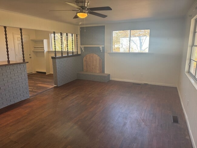 Photo - 6119 Jeanne Dr