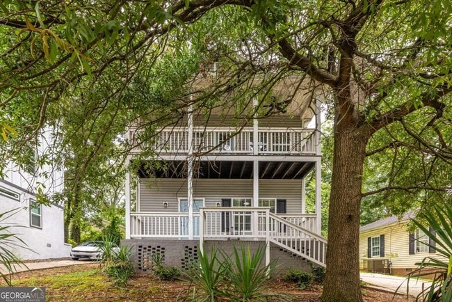 Photo - 1146 Ira St SW