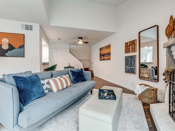 Photo - 5200 Martel Ave