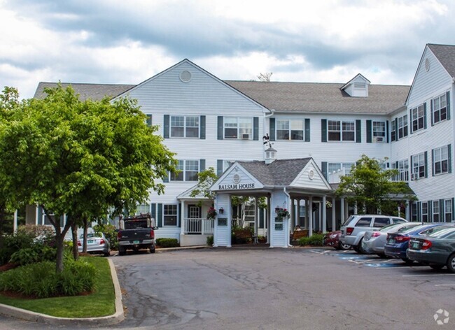 Pines Senior Living Community - Pines Senior Living Rental