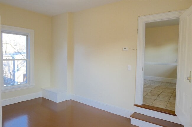 77 Hartford St Unit 2