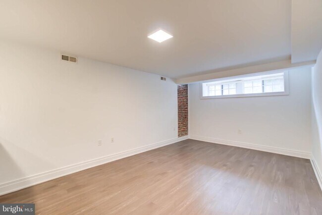 Photo - 3625 16th St NW Unit B4