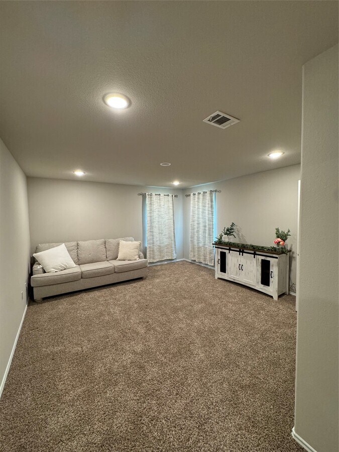 Photo - 710 Crystal River