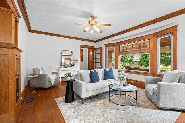 Photo - 1122 M.L.K. Jr St SE