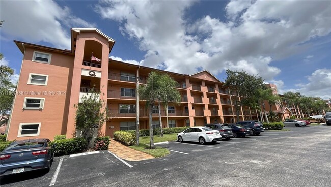 Photo - 601 SW 142nd Ave Condo Unit 305Q