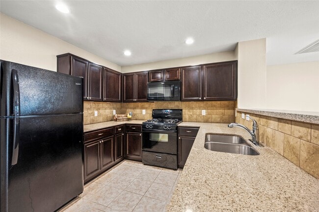 Photo - 16131 Sweetwater Fields Ln