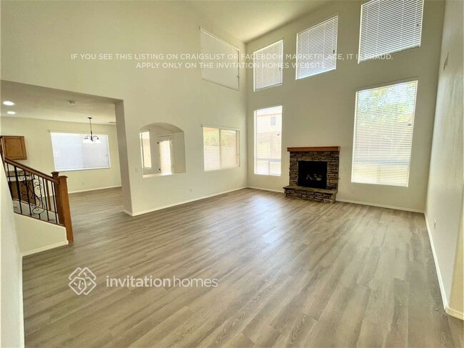 Photo - 2226 W Dale Ln