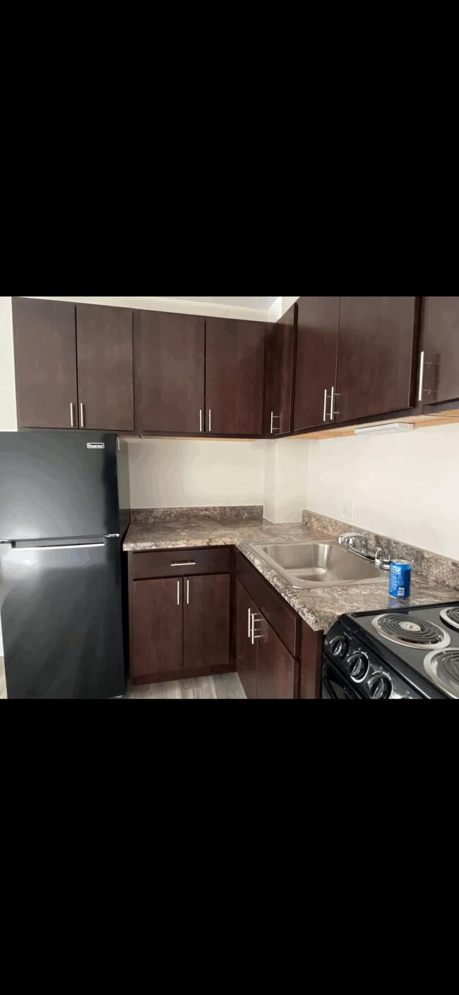 Photo - 3933 N Clarendon Ave Condo Unit 405