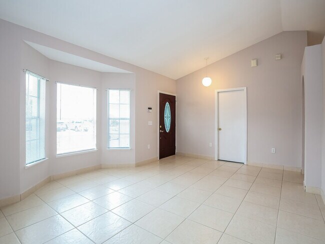 Photo - 3648 Wellington Pl