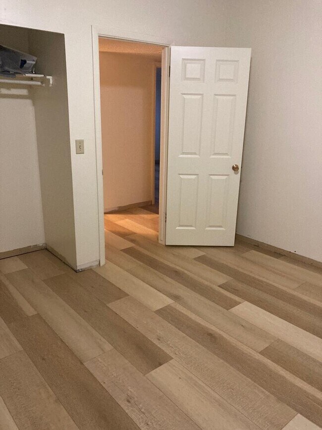 Photo - 100 N Grogan St Casa