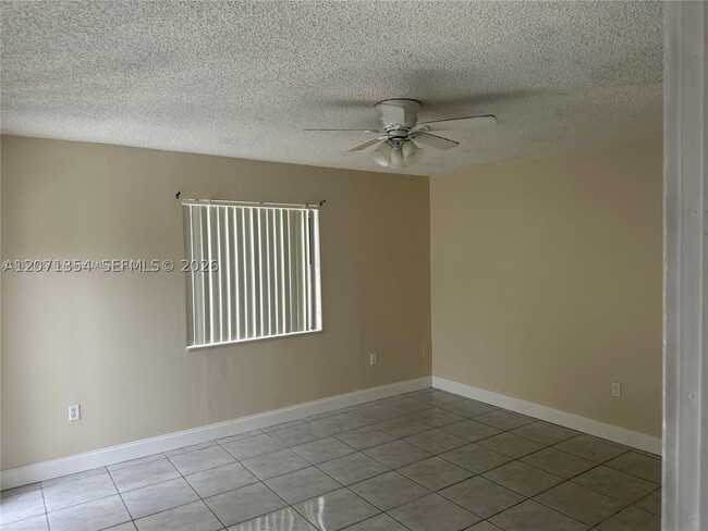 Photo - 6991 NW 169th St