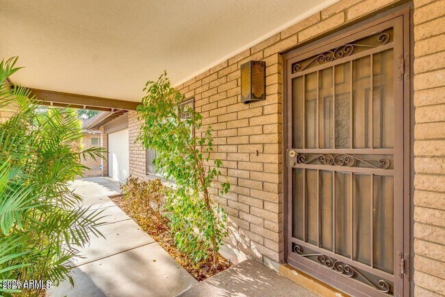 Photo - 1536 E Gemini Dr