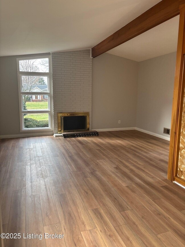 Photo - 1305 Abbeywood Rd