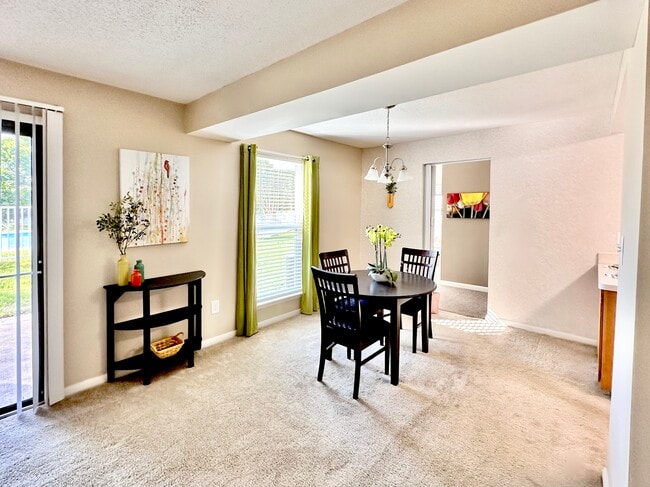 Photo - South Lake Apartments