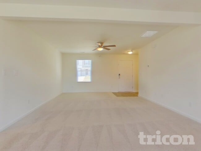 Photo - 1080 Crescent Moon Lp