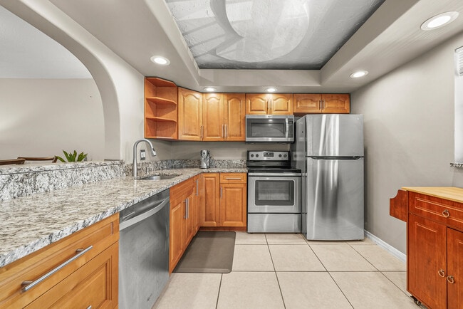 Photo - 2615 NE 1st Ct Unit 203