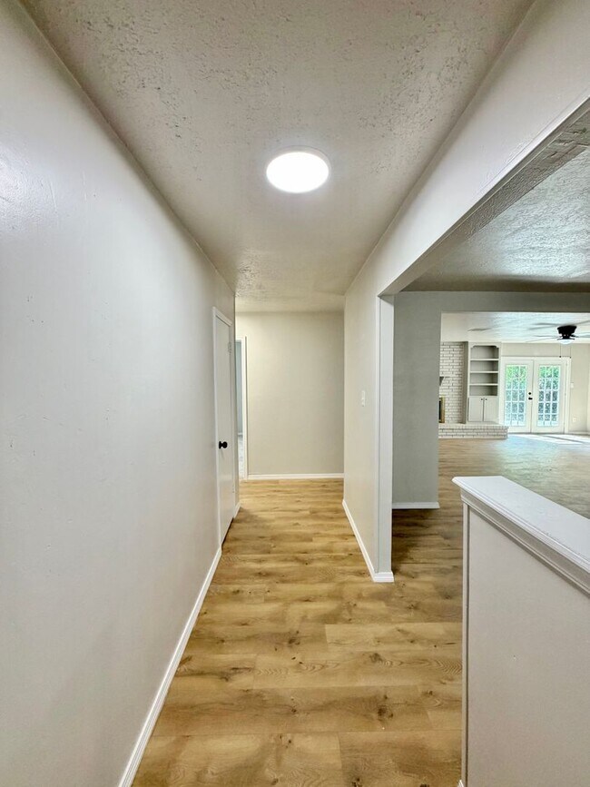 119 SW 75th St