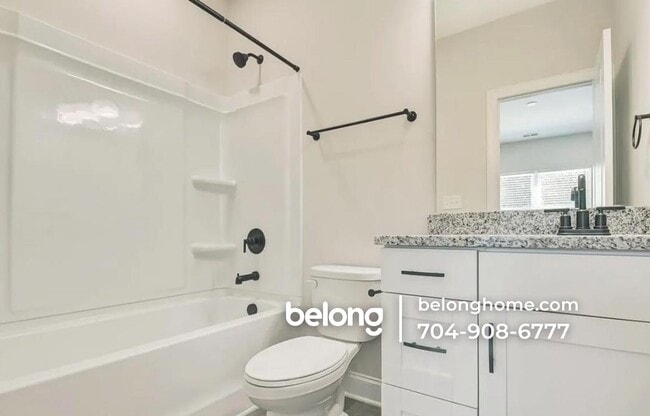 Photo - 39 Hawthorne St SW