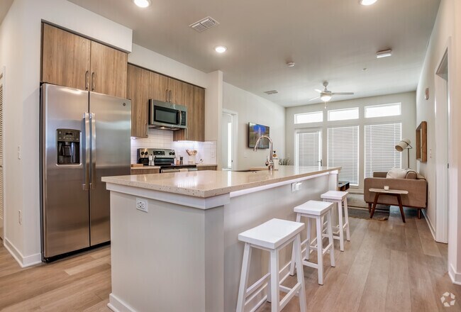 2BR / 2BA - 1,088 SF - The Flamingo (Executive Unit) - Sur Club Apartments