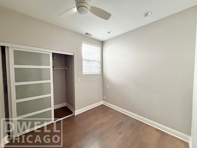Photo - 4101 N Lincoln Ave Unit 4103