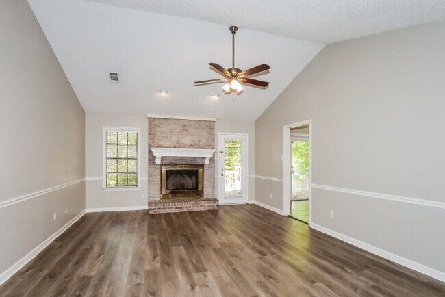 Photo - 2969 Forest Edge Dr