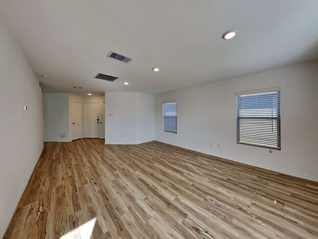 Photo - 24043 Mustang Run Dr