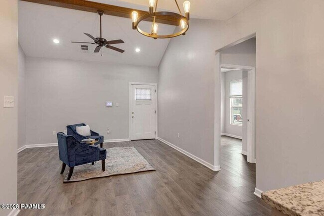 Photo - 109 Tyreek Dr