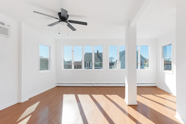 Photo - 118 Ray St Unidad 2