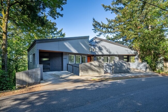 Photo - Sleek, spacious 3-bdrm/2.5-bath contemporary in SW Hills. Office, wine cellar, views, near Washin...