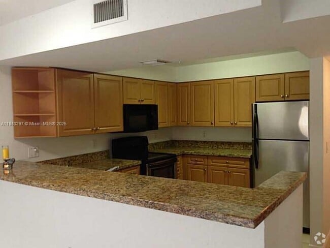 Building Photo - 5221 Geneva Ct Unit 107 Rental