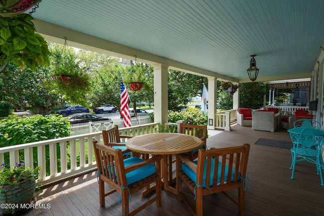 Photo - 511 Asbury Ave